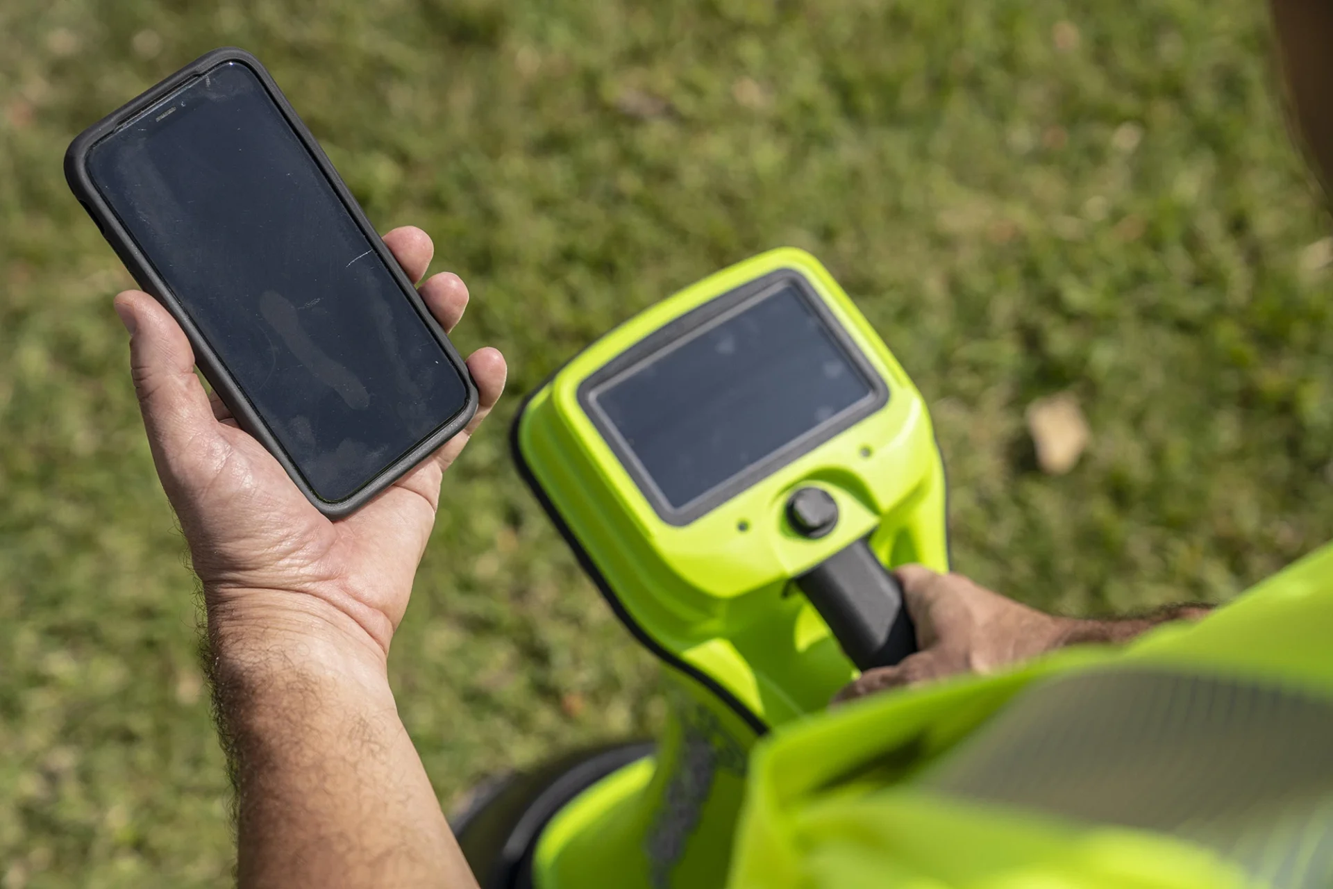 Utility Locator - UtiliGuard
